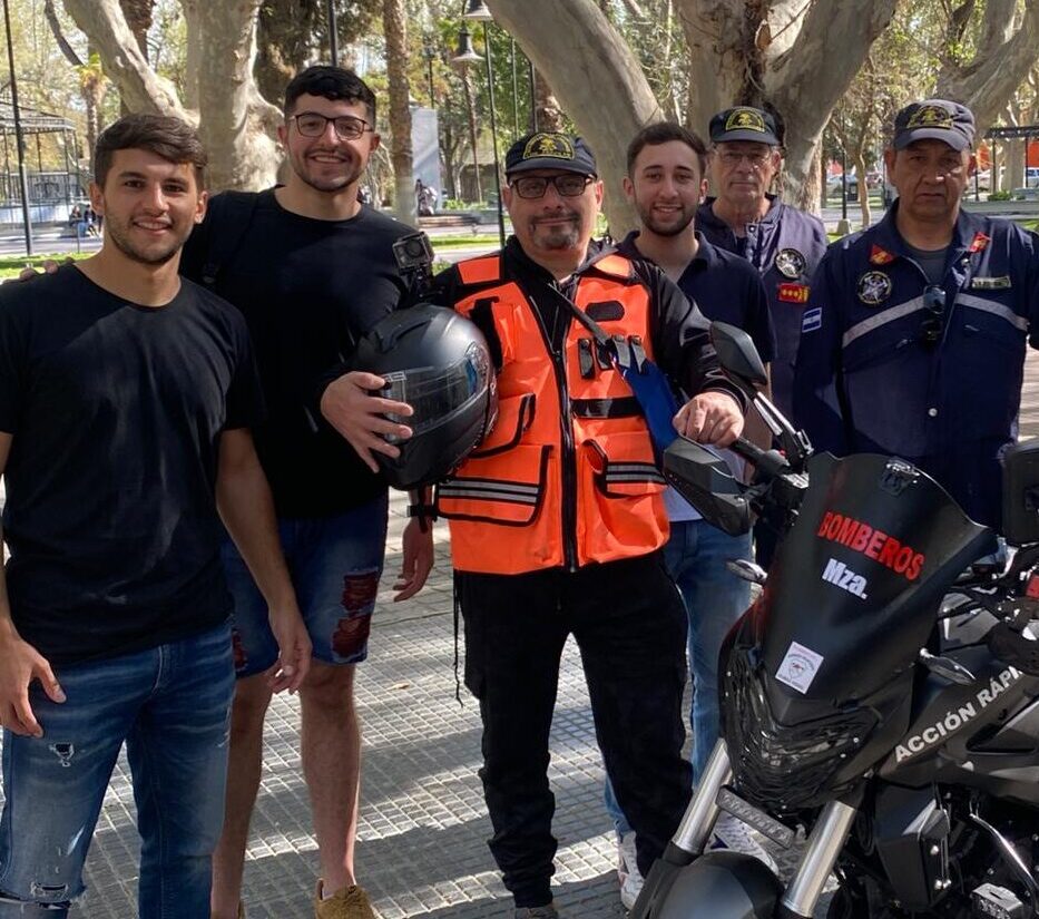 moto 8